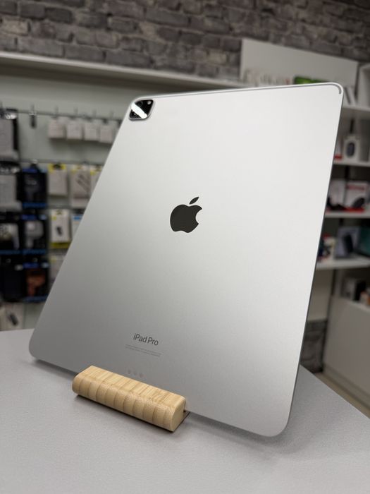 iPad Pro 12.9 M2 2022 128Gb Silver WiFi Супер стан Рідний АКБ