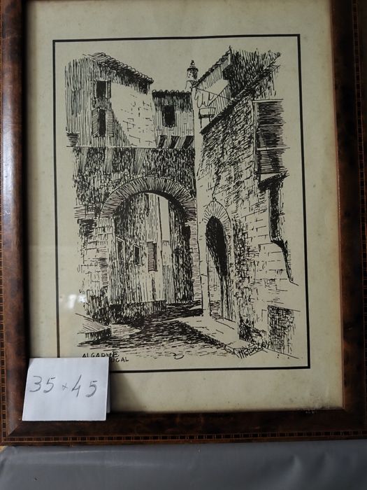 Vendo quadros vários