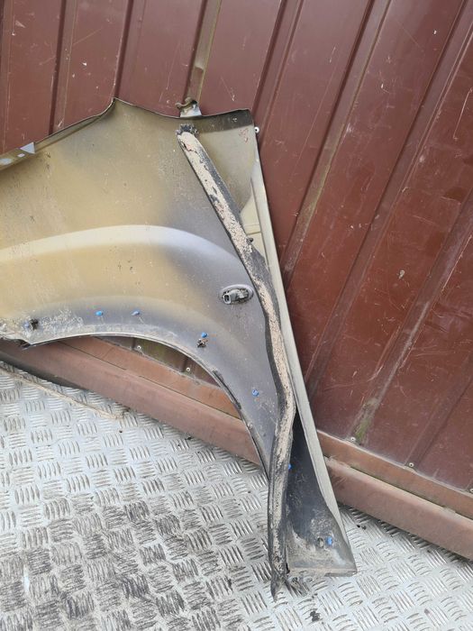 Peugeot Rifter błotnik przód prawy EVL 2022r