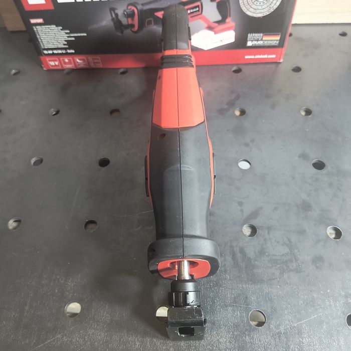 Akumulatorowa piła uniwersalna Einhell TE-AP 18/26