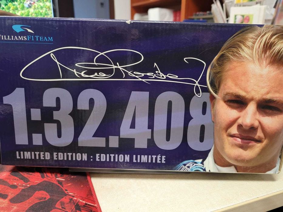 auto kolekcjonerskie Hot Wheels 1:18 imitowana edycja 2006 Bahrain GP