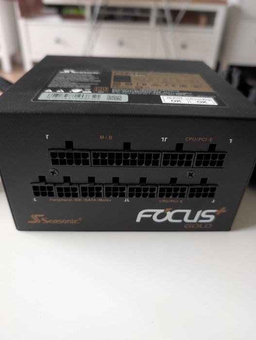 Zasilacz PSU Seasonic Focus Plus 550W 80 Plus Gold