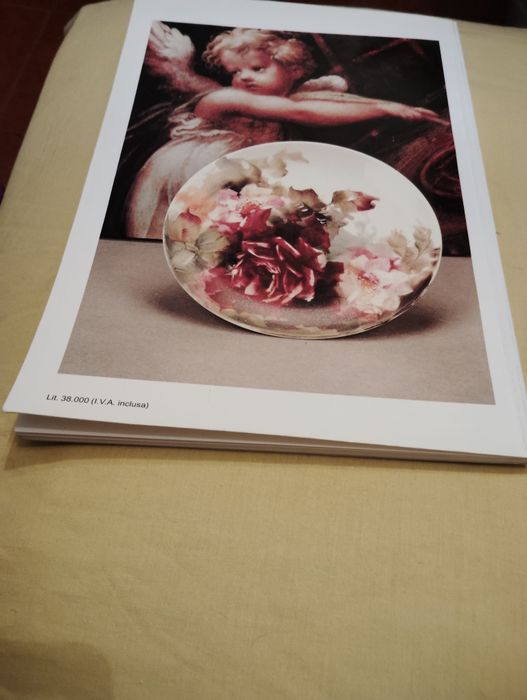 Livro de Pintura Porcelanas Escrito em Língua Italiana Como Novo