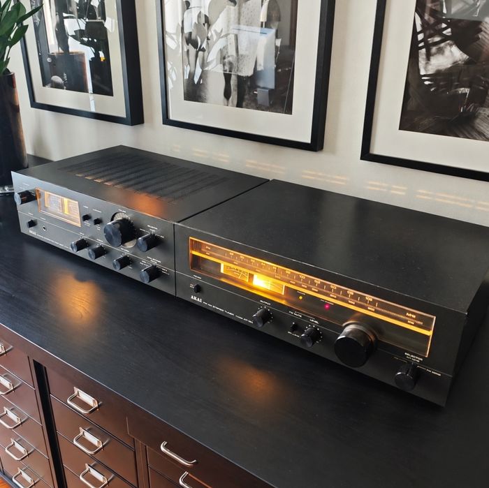 Akai AM‑2450 + Akai AT‑2450 — Cinza/Titânio - Alta Fidelidade, Hi‑Fi, Vintage.