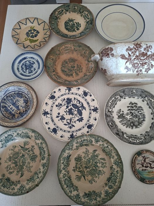 Loiça decorativa antiga