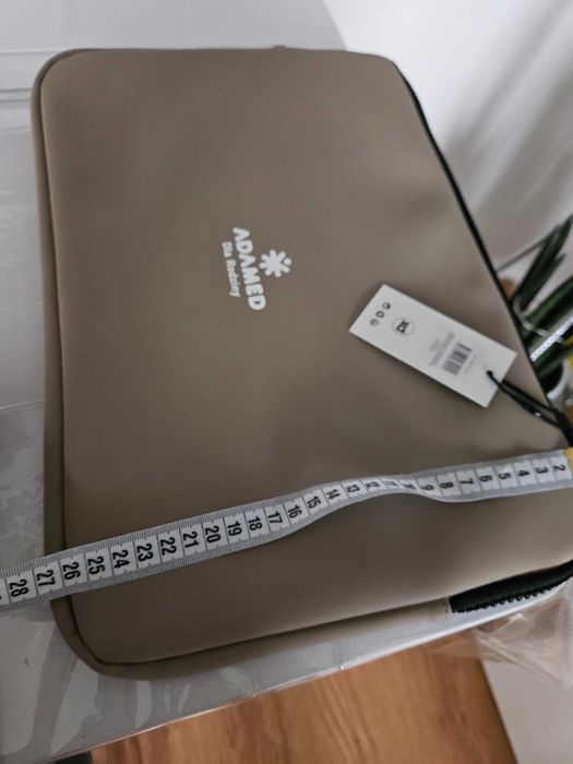 Pokrowiec etui na laptop nowy