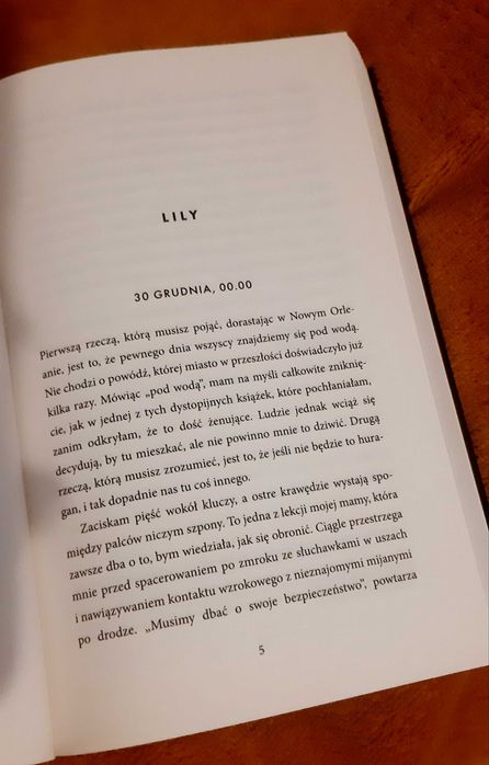 Debiutantki Olivia Worley