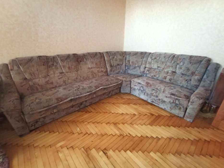 Угловой диван, Б/У, кресло в подарок