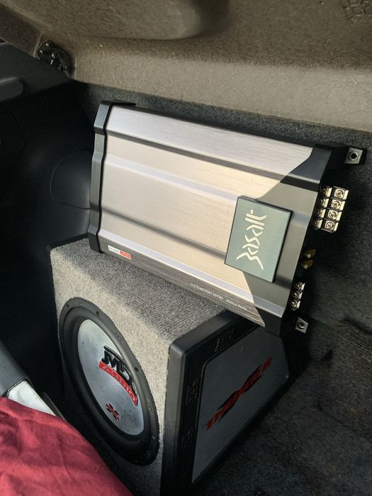 Sistema de Som AUTO - Subwoofer MTX THUNDER 750W + Amplificador 650W +