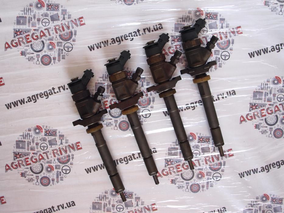 Форсунки Рампа ТНВД 1,6 1,9 2,0 HDi Б9 Сітроен Берлінго Пежо Партнер