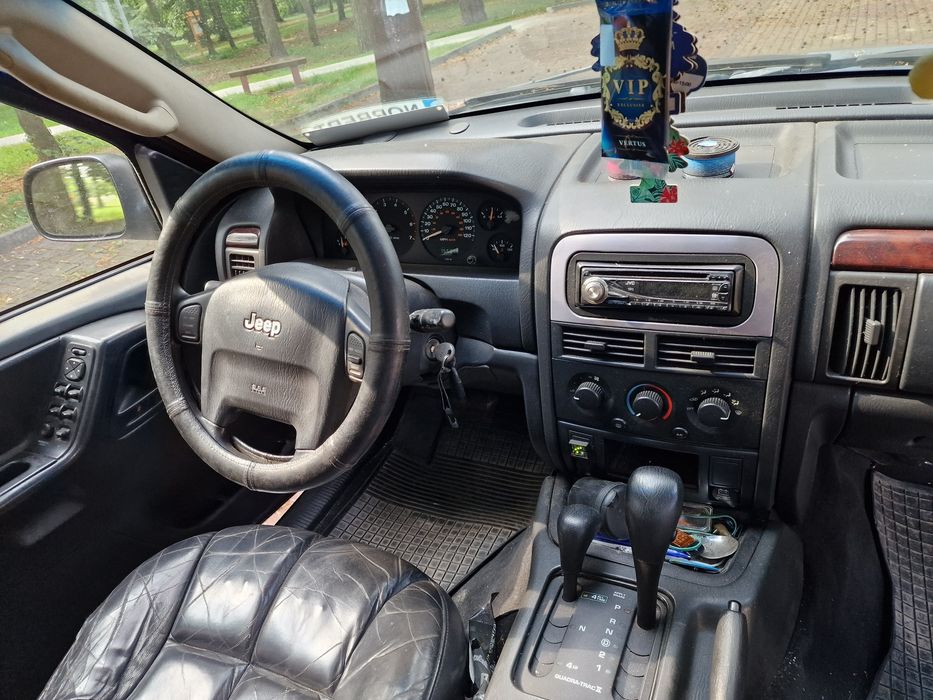Jeep Grand Cherokee 4.0 Lpg 2003r.