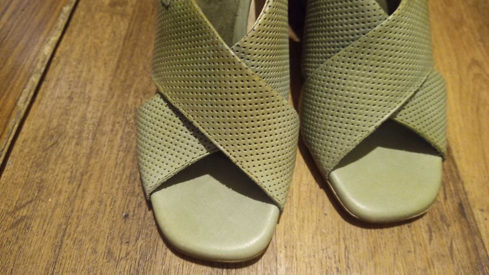 buty Venezia rozmiar 39. , skóra damskie  oliwkowy kolor