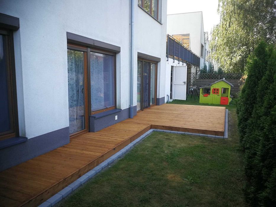 Taras drewniany kompozytowy deska egzotyczna bambus pergola zadaszenie