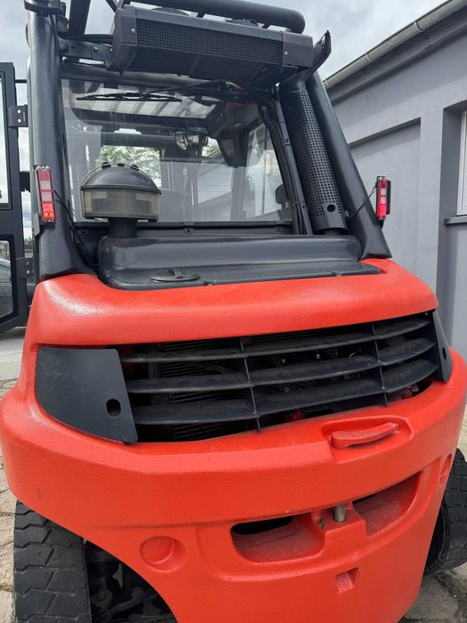 Wózek widłowy Linde H60D-02, 6 ton udźwigu.