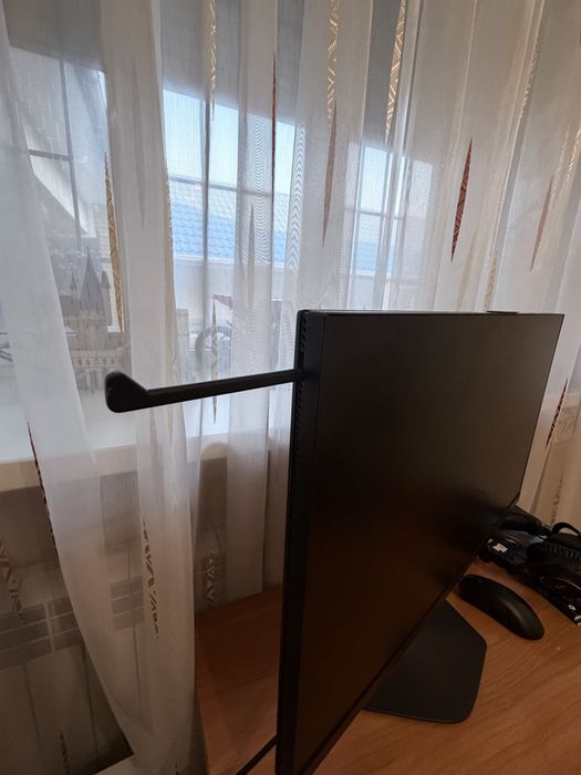 Монитор Dell Alienware 27“