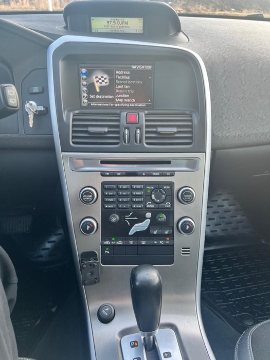 Автомобіль Вольво Volvo XC60 2010