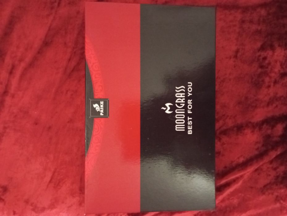 Продам набор подарочный Moongraas