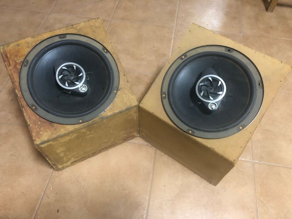 Colunas Pioneer 400 w