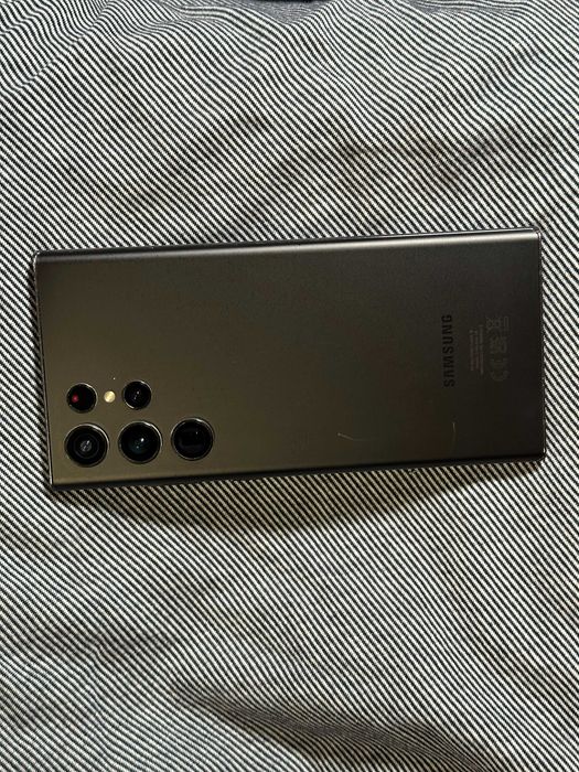 Samsung Galaxy S22 Ultra 12 gb ram