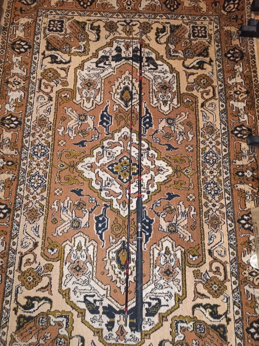 Продам удилище крокодил 3м.