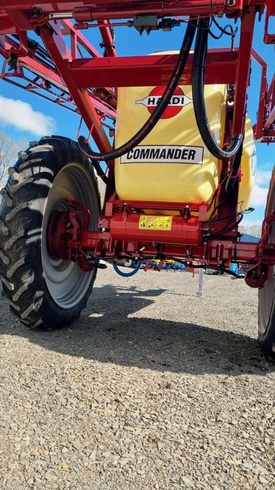 Opryskiwacz Hardi Comander Plus 2800l 21m/18m  Filmy z Pracy Okazja