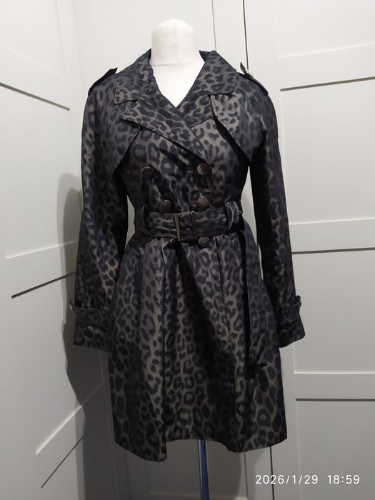 Płaszcz w panterkę krótki taliowany trencz wiosenny Miss Selfridge 10