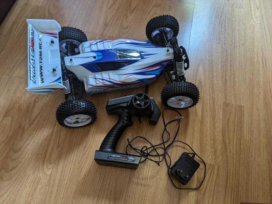 Vendo buggy-TT Escala: 1/10 (T2M RC  Pirate XL EP)