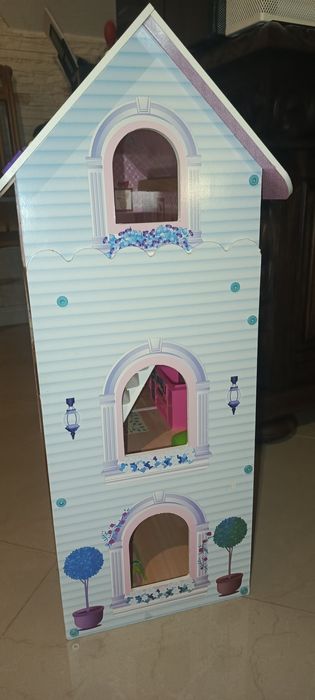Domek dla lalek wys. 65 cm