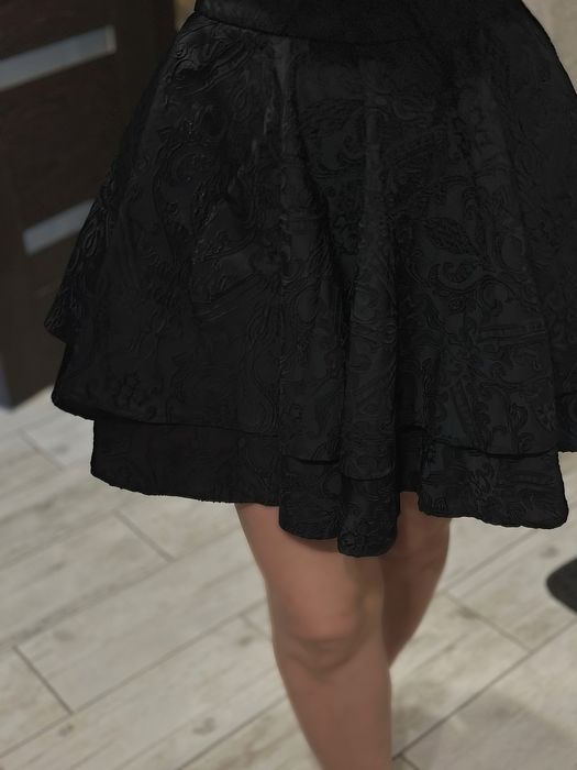 Спідниця чорна розмір s