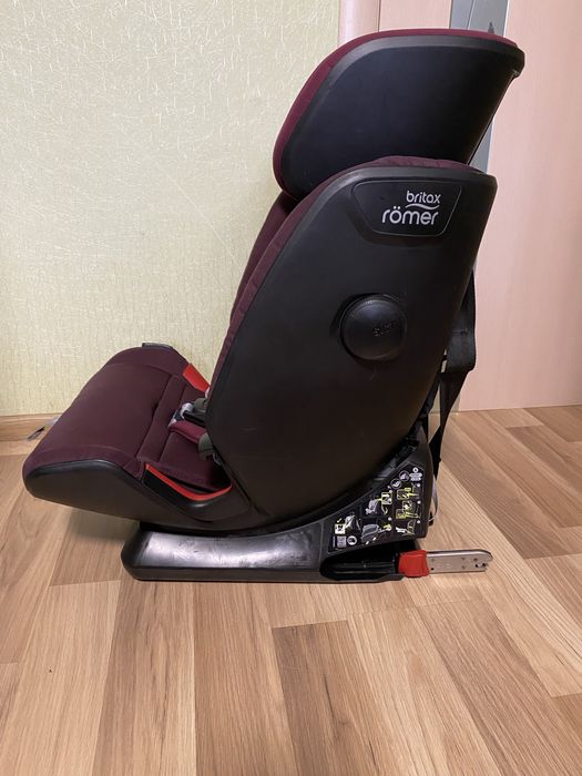 Автокресло Britax-Romer Advansafix IV R 9-36 кг с 9 мес.до 12 лет