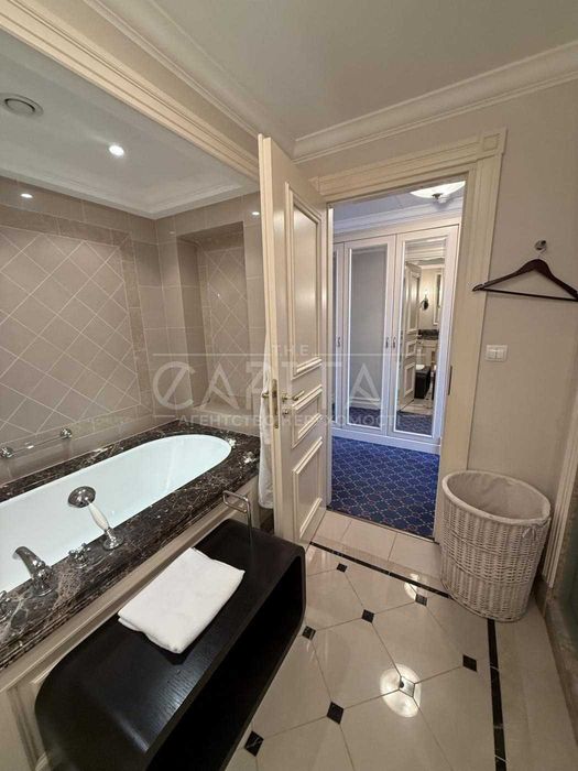 Продаж/Працюючий салон/120 м2/ЖК Новопечерські Липки/Печерський район