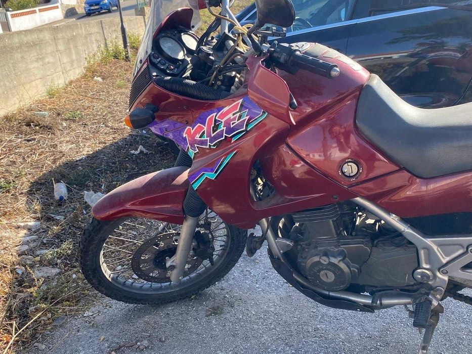 Vendo mota Kawasaki KLE 500