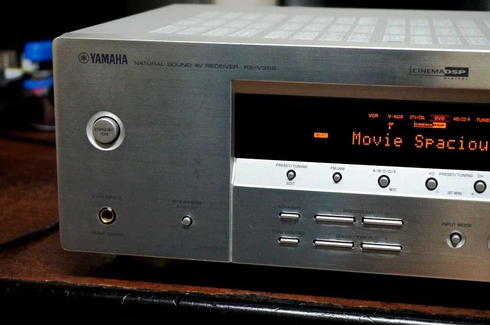 Amplituner Yamaha RX V   wzmacniacz kino domowe