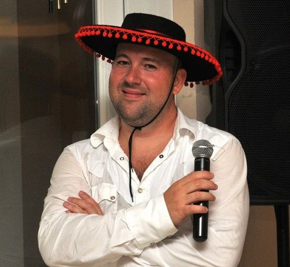 Ведучий та DJ на Свято Весілля Ювілей Корпоратив!