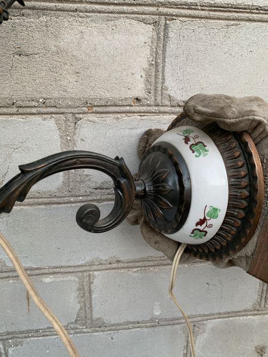 Світильник настінний