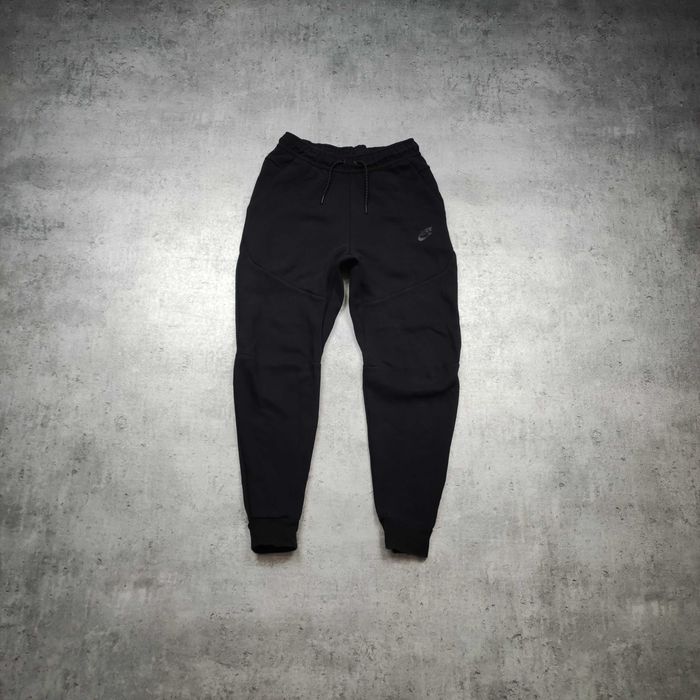 MĘSKIE Spodnie Sportowe Dresy Nike Tech Fleece Czarne Logo Air Max Gym