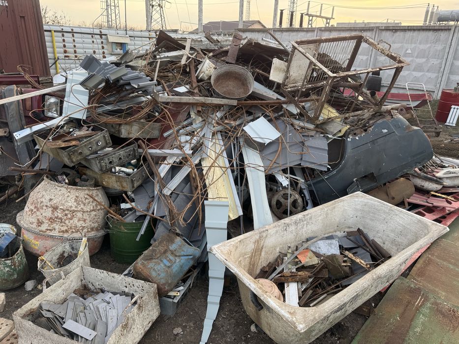 Купуємо МЕТАЛОБРУХТ кільцева дорога жуляни