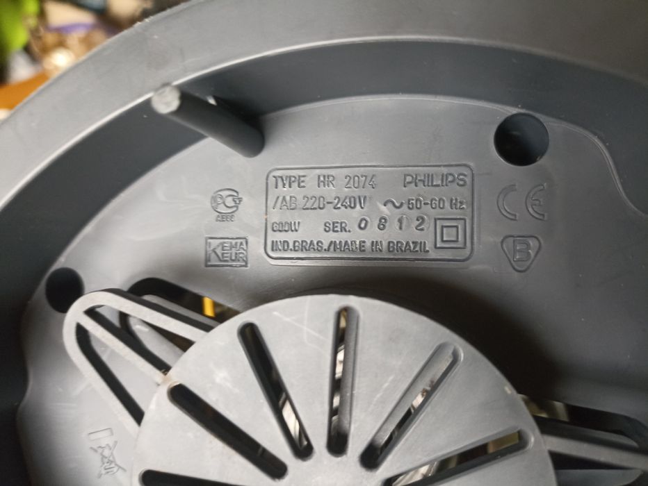 Двигатель блендера Phillips 2074.