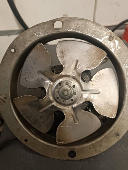 Двигатель обдува