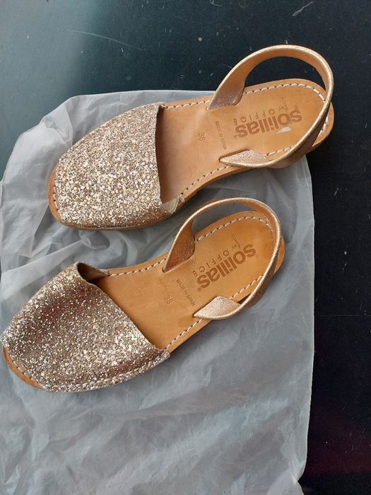 Босоніжки 38р., в чудовому стані, фірмові обмін