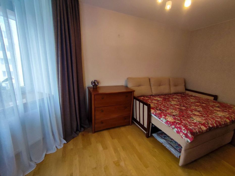 Продаж 3к квартири з видом на парк