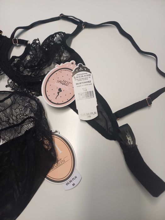 Komplet bielizny biustonosz figi Poupee Marlin 75 B czarny