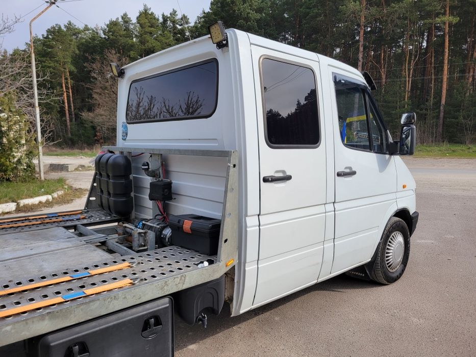 Продам евакуатор