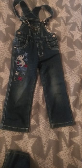 Джинсовый комбинезон