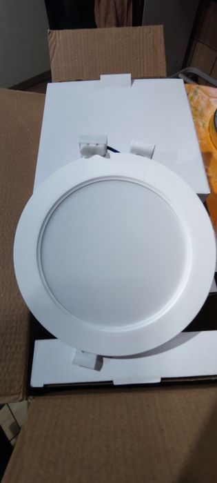 Lampa sufitowa 9W