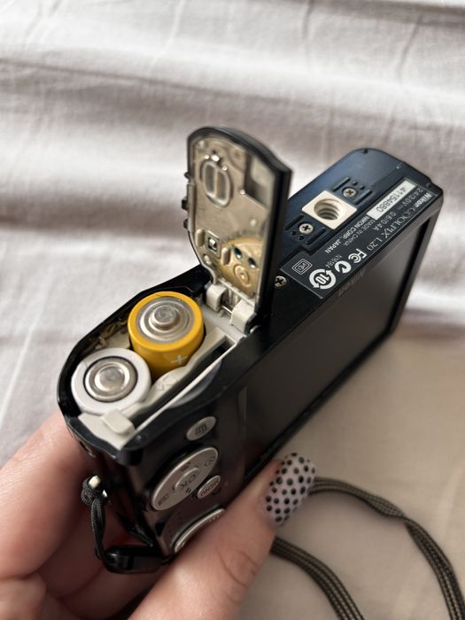 Фотоапарат NIKON COOLPIX L20