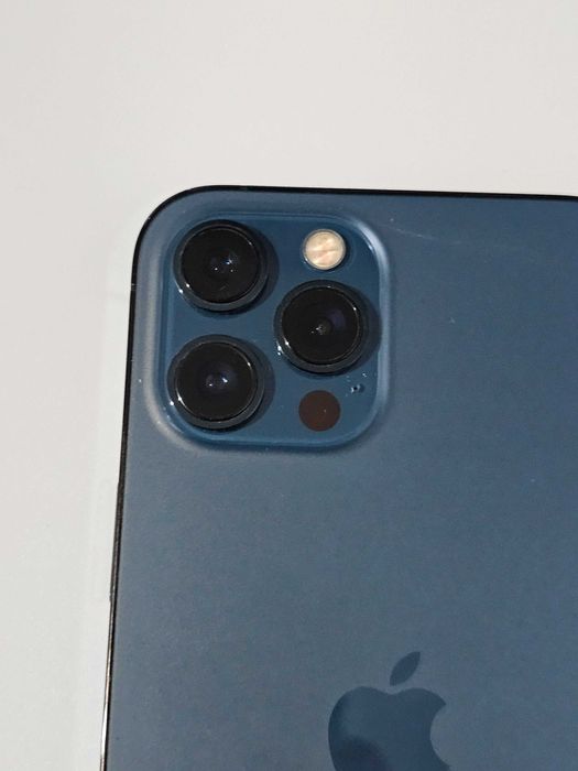 Iphone 12Pro Max 256Gb.  Muito bom