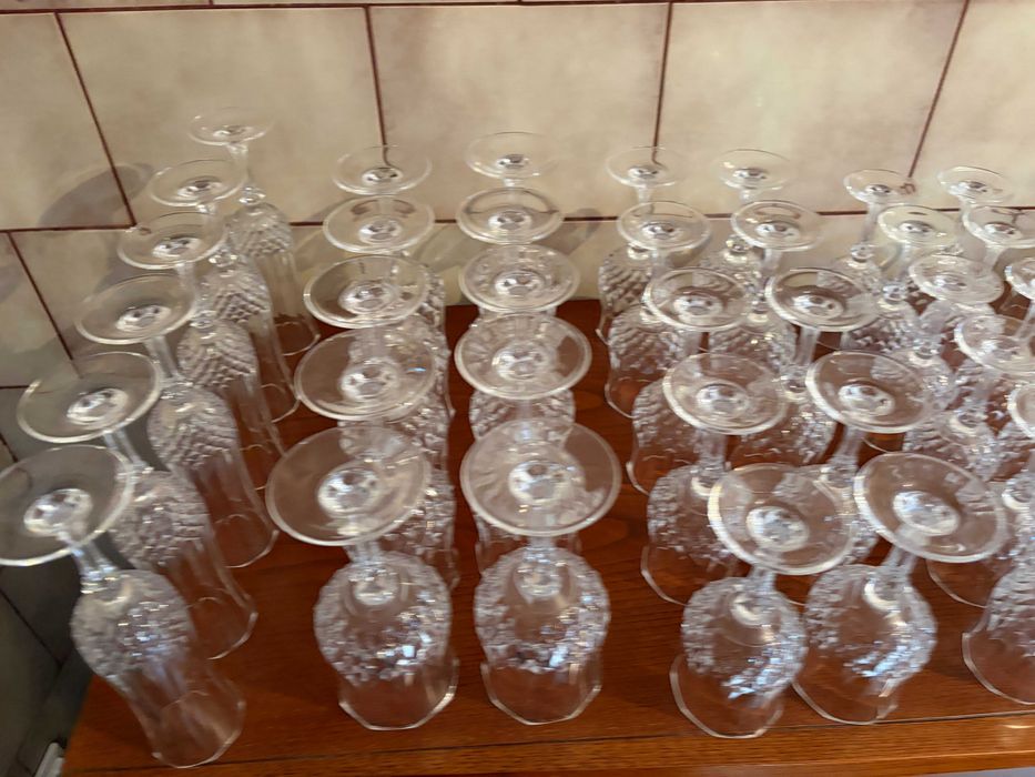 Excelente Serviço de Copos Cristal d'Arques "Longchamp" + Garrafas Cristal (Atlantis)