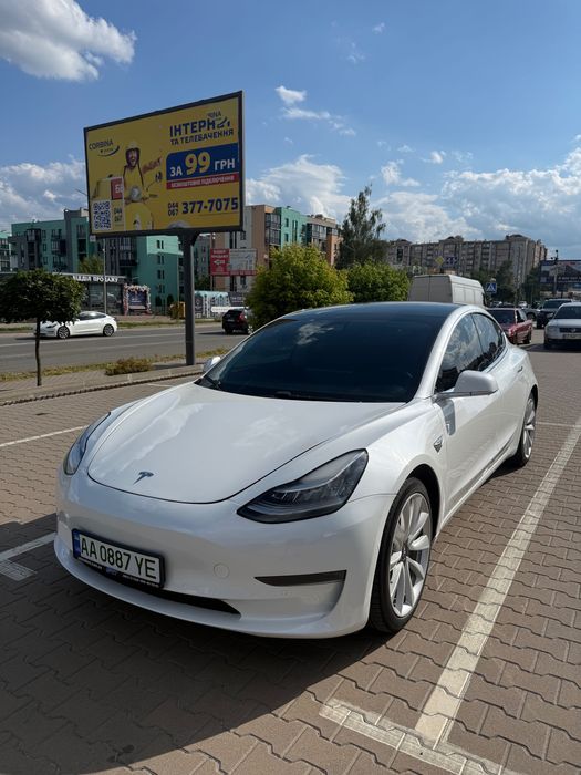Tesla model 3 2020