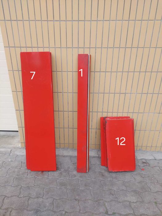 Estantes em metal modulares